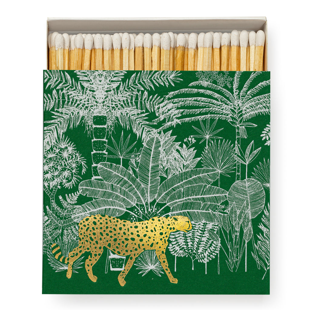 Cheetah in Jungle Matches green