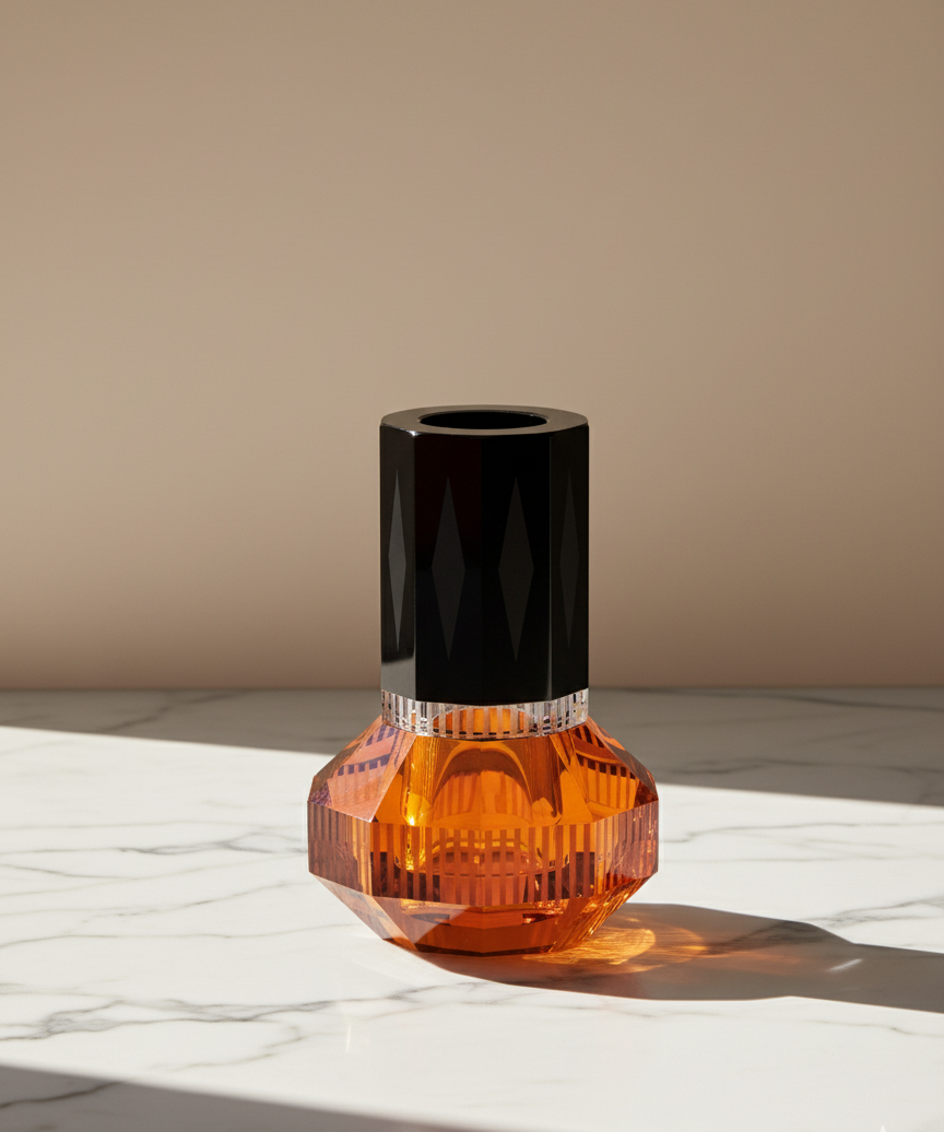 REFLECTIONS CHICAGO VASE Black/Clear/Amber