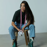 שרשרת לטלפון SARAH 120cm golden carabiners in pink resin