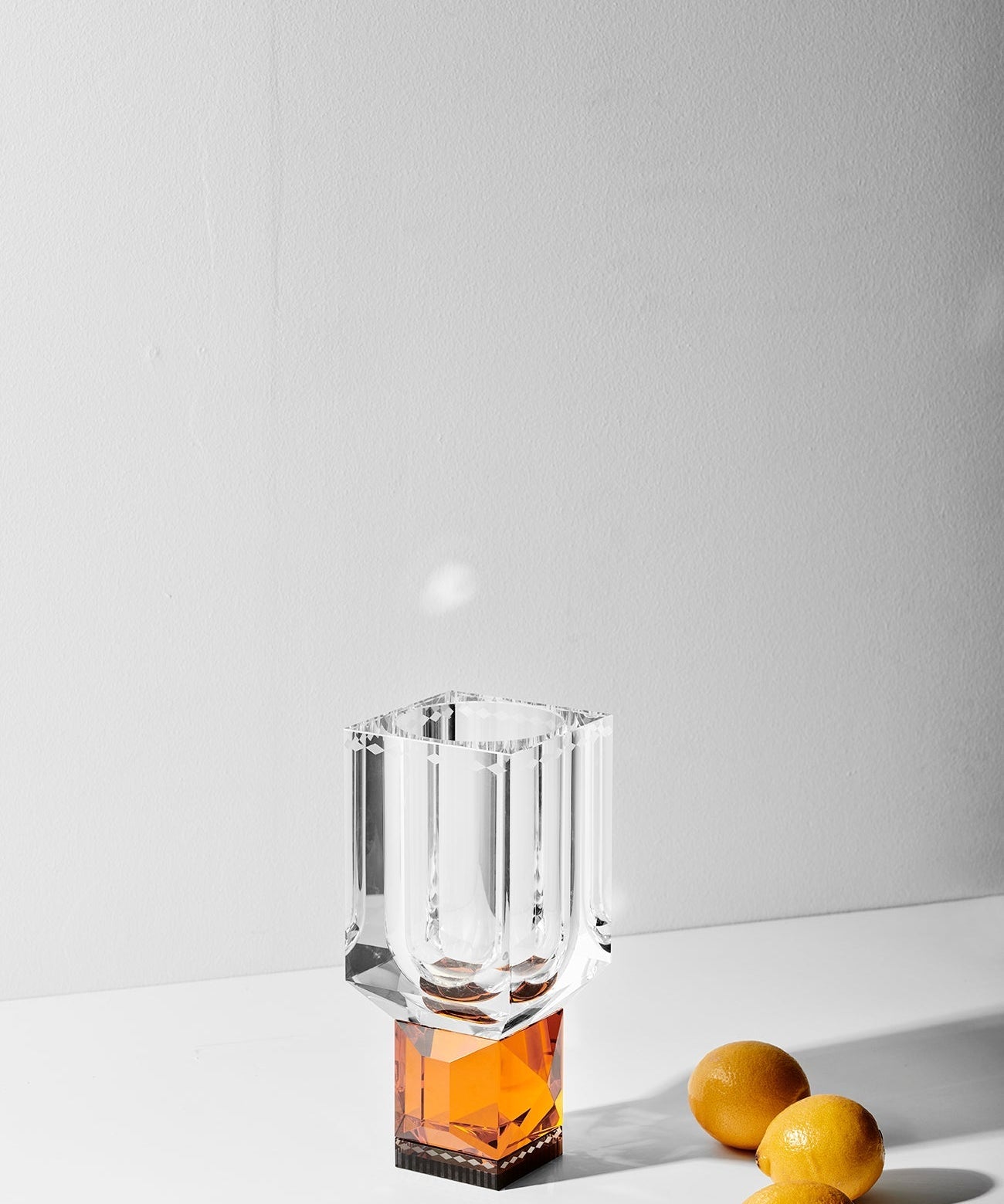 REFLECTIONS OHIO VASE Clear/Amber/Black