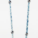 שרשרת לטלפון EDEN 120cm tie and dye blue with silver beads and silver carabiners